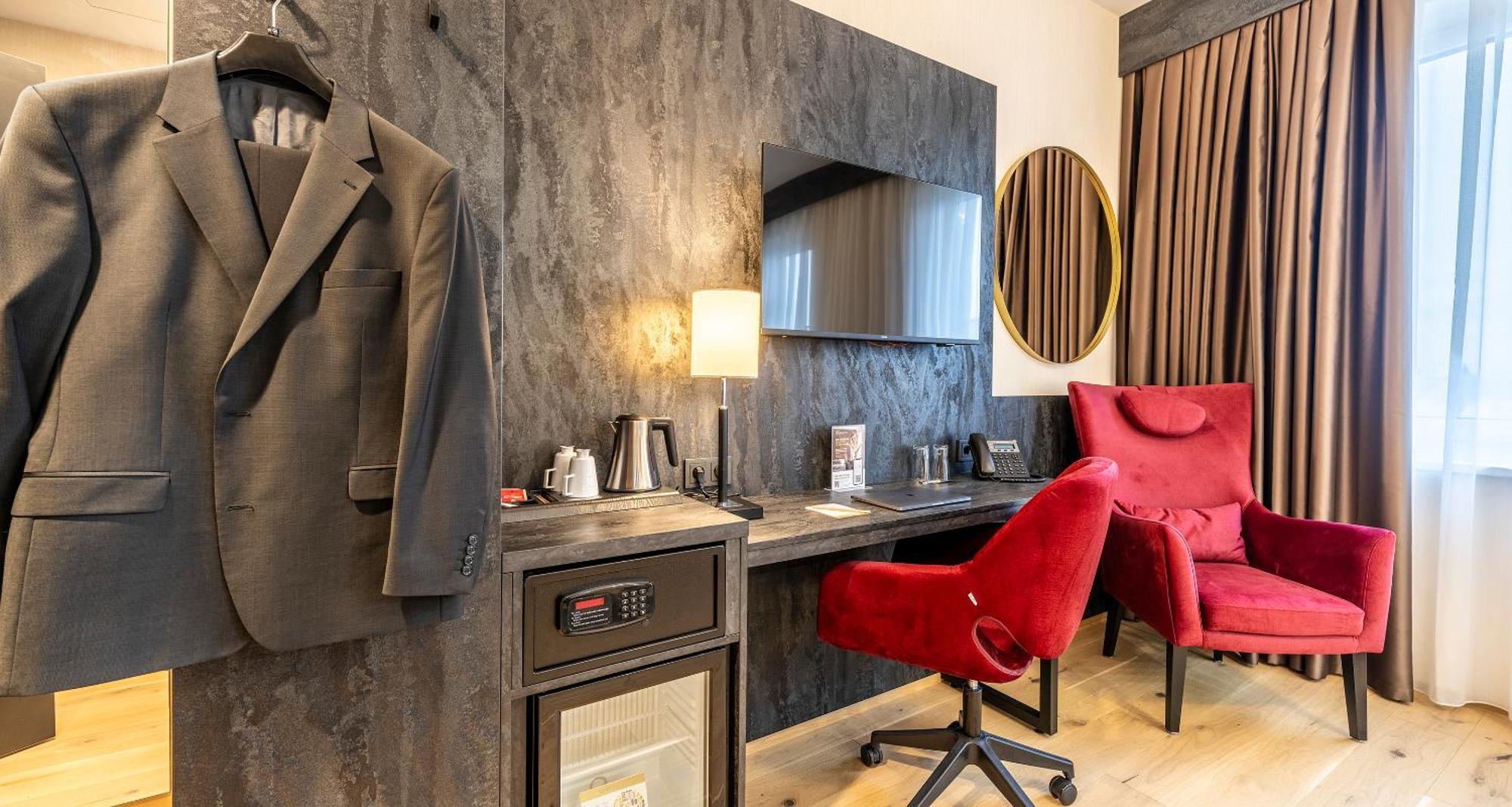 Hotel Plaza Wiener Neustadt, Bw Signature Collection 3*